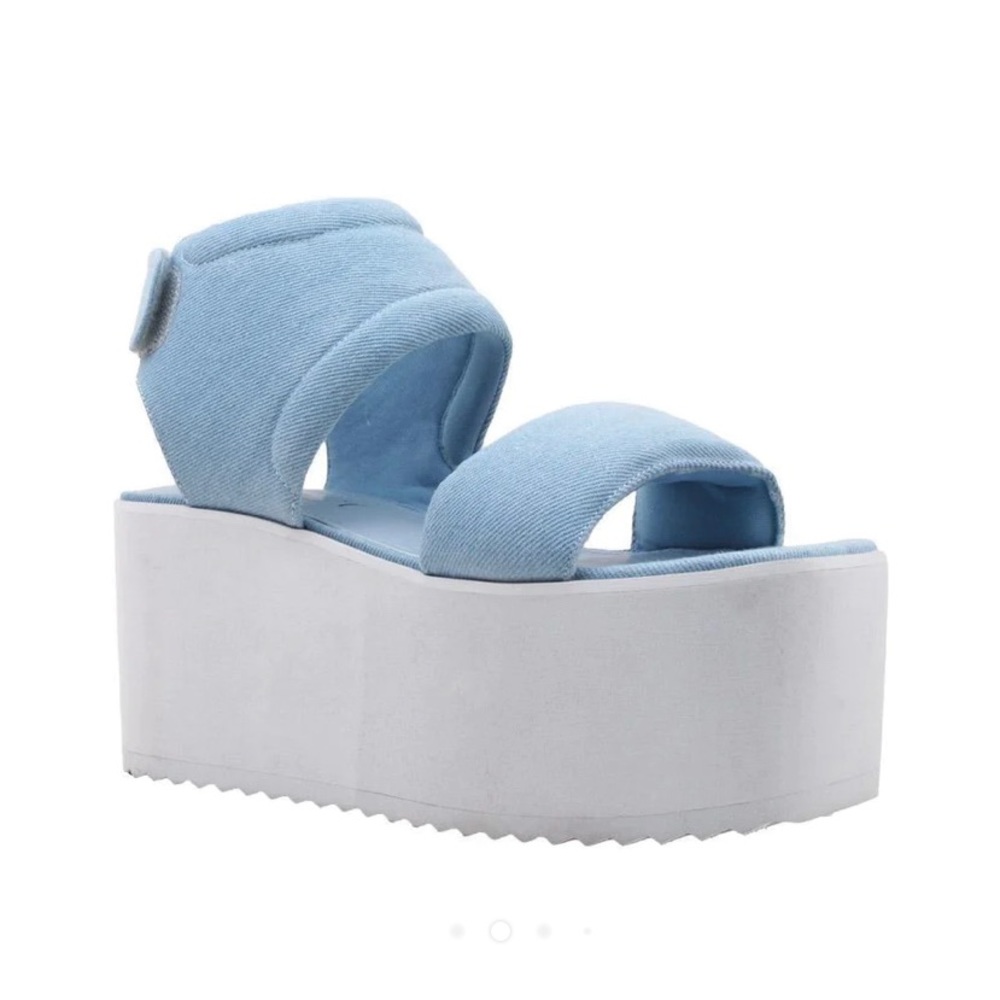 Women’s Wedge Platform Sandal